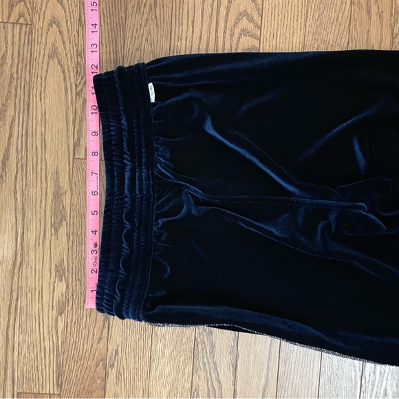 MOTHER REVOLVE The Velvet Lounger Ankle Velour Track Pants in Navy - Picture 14 of 16